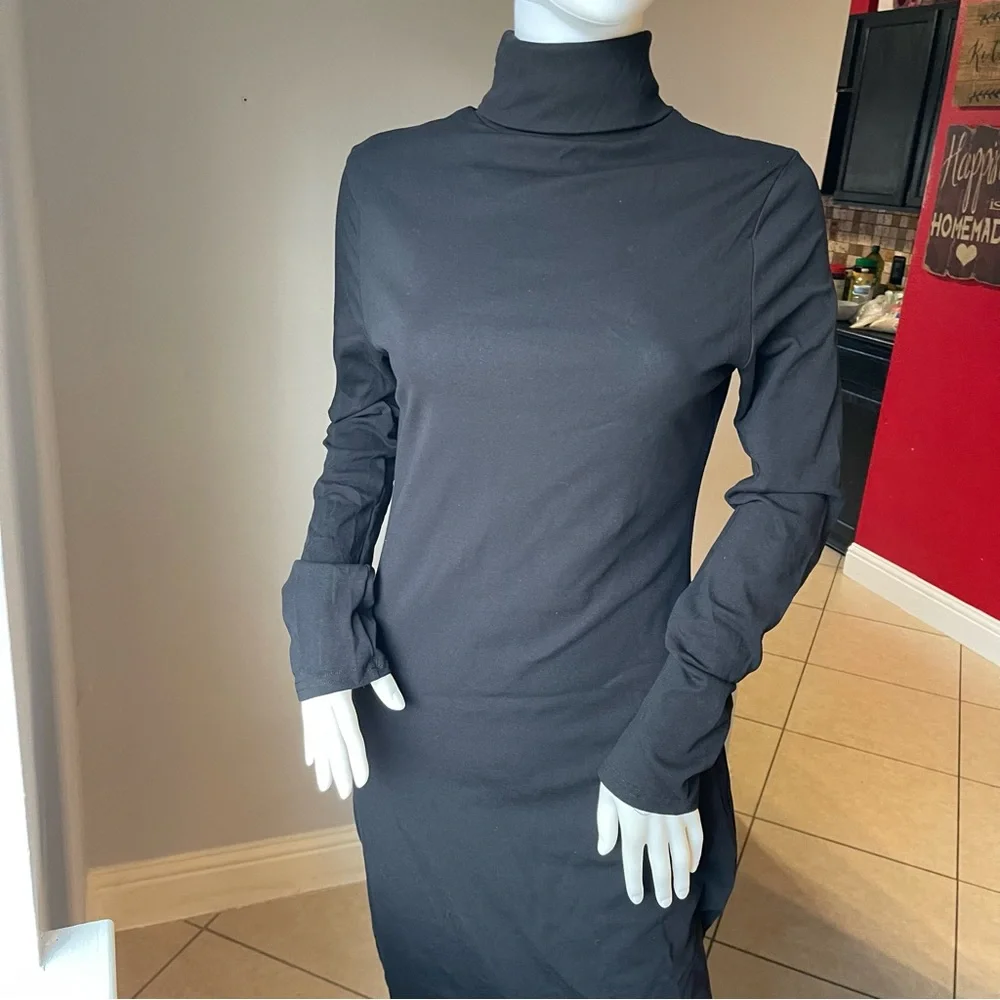 SHEIN BASICS Black Cotton High Neck Solid Bodycon Dress
Size XL for size 12-14 - Picture 12 of 14